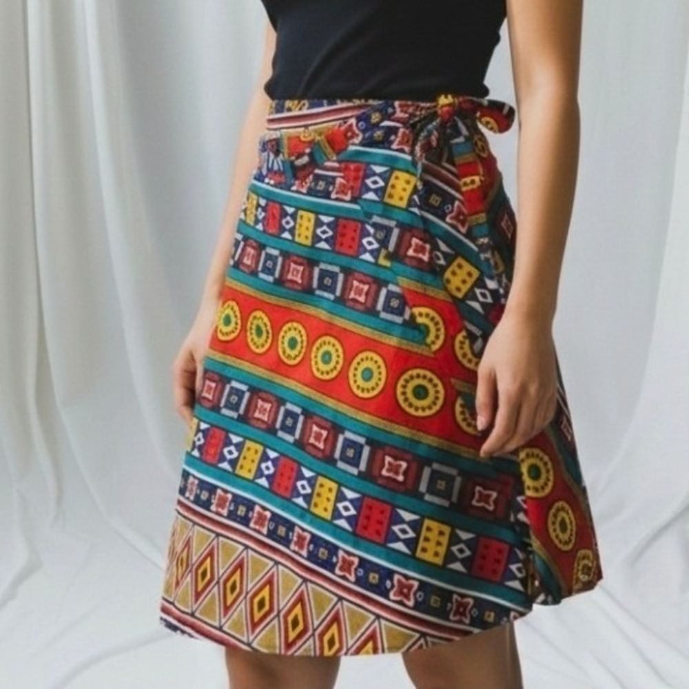 Lucky Dragon Blocks Wrap Skirt Womens One Size Multicolor Geometric Print 39x32"